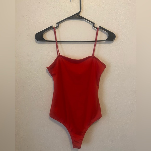 Red bodysuit - Picture 3 of 3